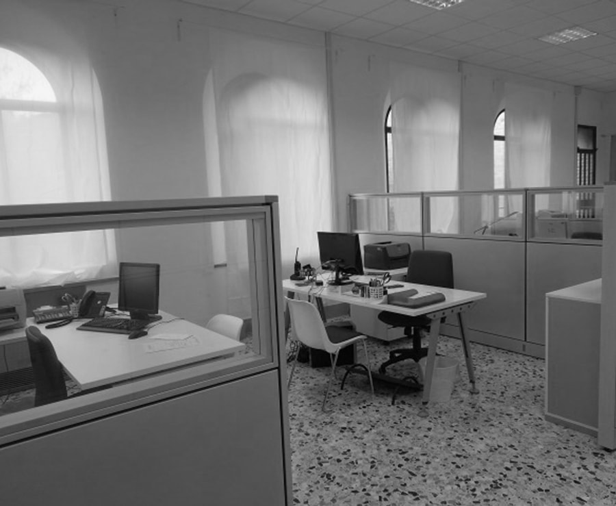 ''...mi spiace, ma oggi è in permesso...''